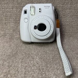 Fujifilm Instax Mini 9 Instant Film Camera White Smokey White Retro